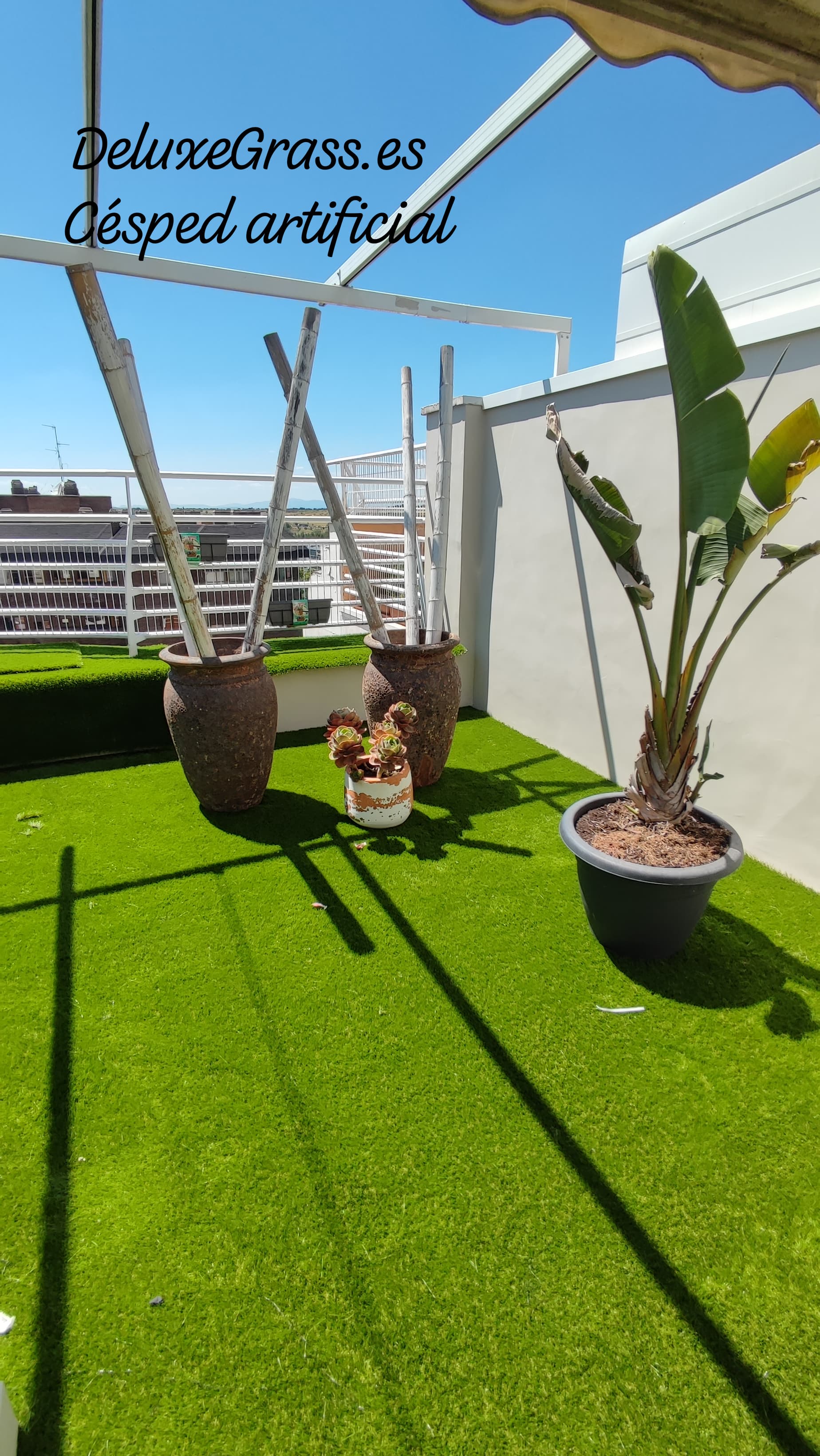 cesped-artificial-jardines-40mm-lv2.40 deluxegrass
