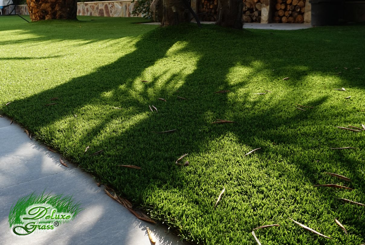 nr81-deluxe-grass-cesped-artificial-el-mejor-alta-gama-40mm_4